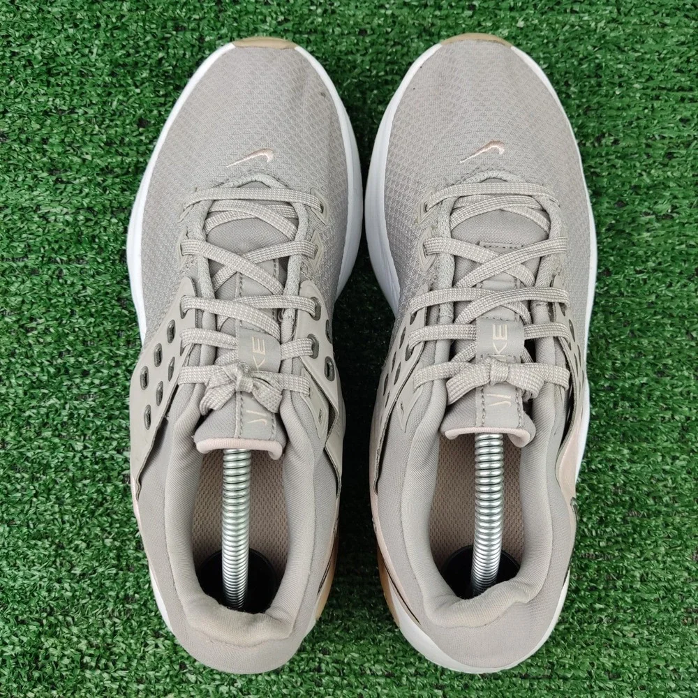 Nike Shoes Womens 7 Taupe Air Max Bella TR 4‎ Training CW3398-004 Metallic Mesh